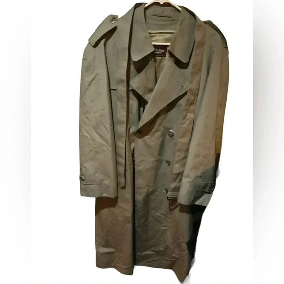 Jos. A. Bank Other - Jos. A. Bank Clothiers Trench Coat with Belt Sz 40R